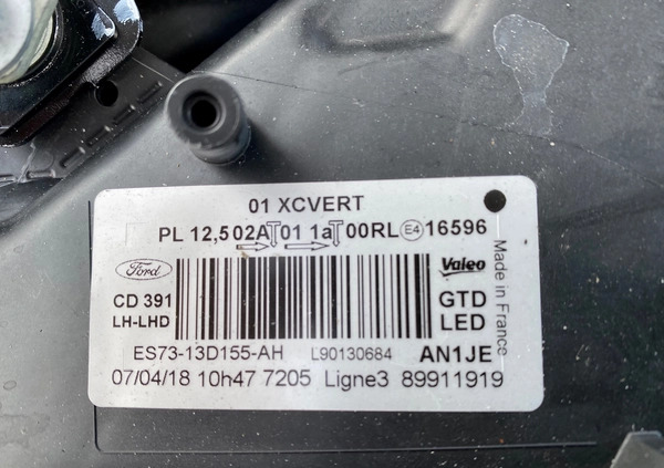 Ford Mondeo cena 86150 przebieg: 59000, rok produkcji 2018 z Prochowice małe 529
